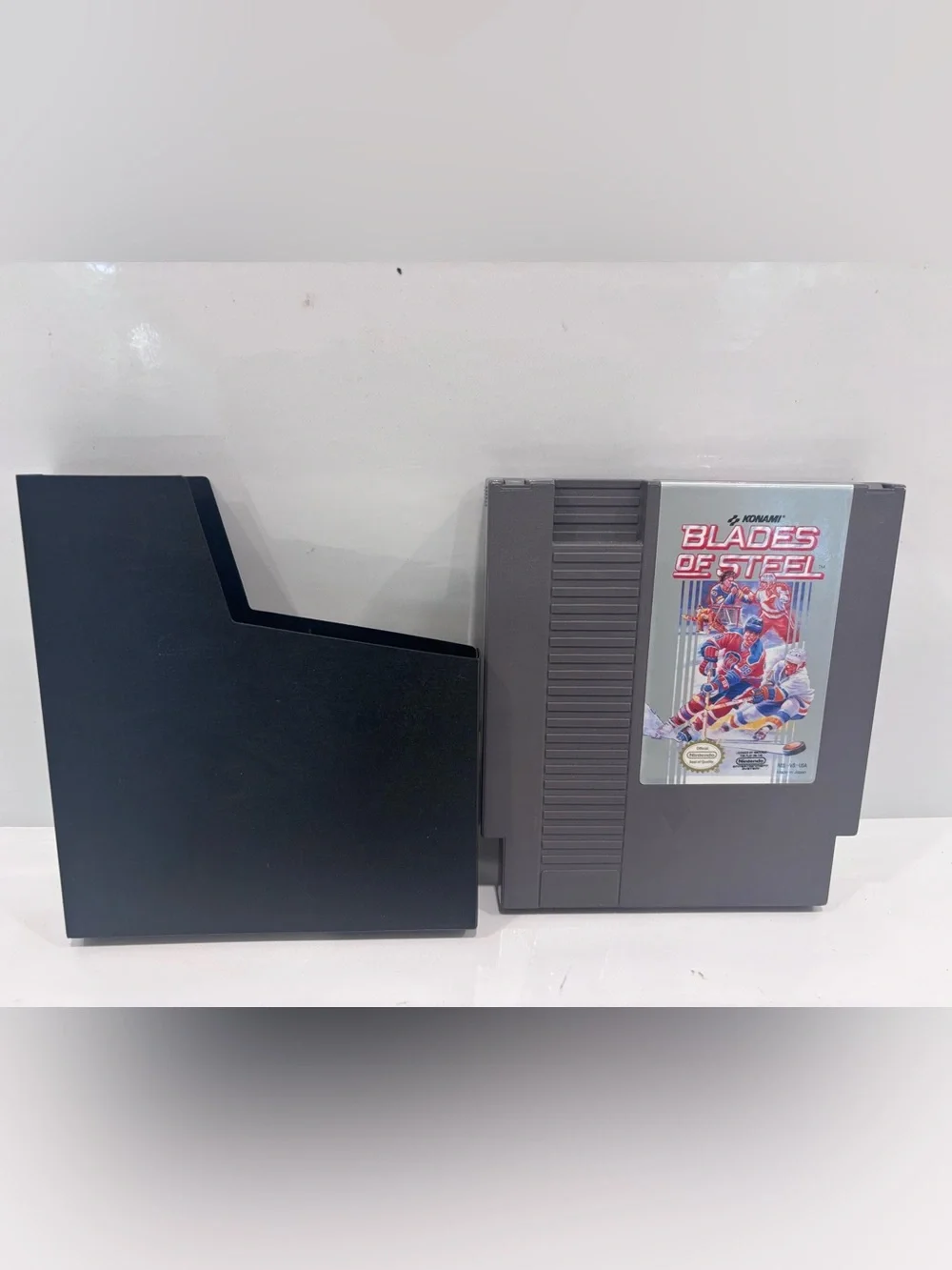 Nintendo Gray NES Cartridge — Blades of Steel Label